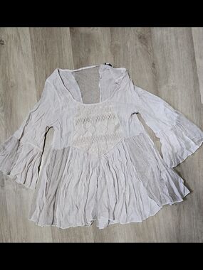 J Gee Boho Embroidered-Front Tunic Top in White